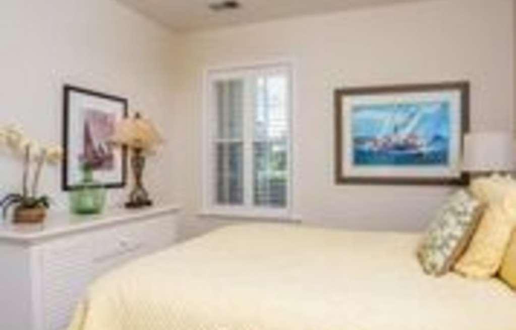 Sea Gate Inn St. Simons Island Rum bild